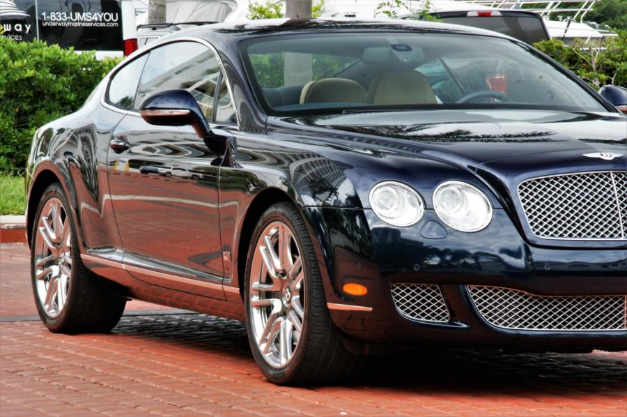Детали экстерьера Bentley Continental GT Series 51 2010 года  (фото 20 из 67)